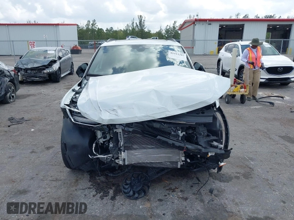 2024 Volkswagen Tiguan SE R-Line Black z VIN 3VVCB7AX1RM037369, wystawiony jako IAAI lot #41911287 z przebiegiem 16 458 mil mil oraz . Historia ofert i sprzedaży dostępna na DreamBid. Obrazek 12.