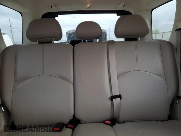 2008 Mercury Mariner with VIN 4M2CU91198KJ31239, listed as a Copart auction lot 59627394 with 205,572 mi miles and Salvage Title. Bid and sale history available at carsss.com. Image 10.