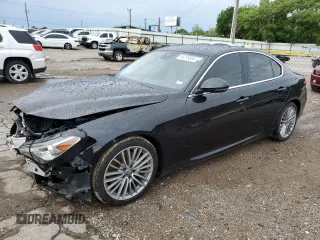 2018 Alfa Romeo Giulia Ti Sport z VIN ZARFAECN5J7575267, wystawiony jako Copart lot #55278855 z przebiegiem 32 092 mil mil oraz Szkody całkowita. Historia ofert i sprzedaży dostępna na DreamBid. Obrazek 1.