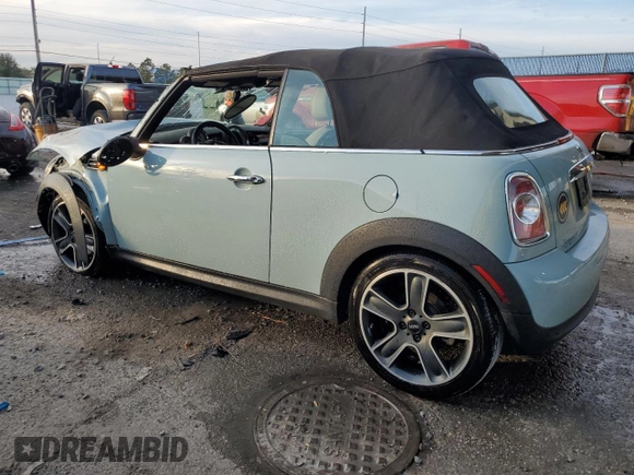 2012 MINI Convertible z VIN WMWZN3C59CT135351, wystawiony jako Copart lot #86711044 z przebiegiem 93 515 mil mil oraz Nie do naprawy • Non repairable. Historia ofert i sprzedaży dostępna na DreamBid. Obrazek 2.