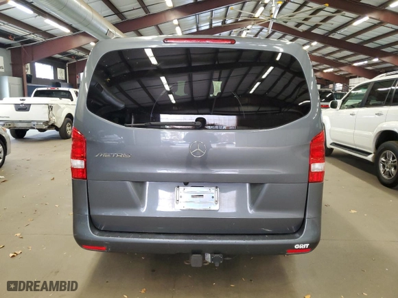 2016 Mercedes-Benz Metris Passenger Van with VIN WD4PG2EE5G3131417, listed as a Copart auction lot 77846214 with 122,059 mi miles and Clean Title. Bid and sale history available at carsss.com. Image 6.