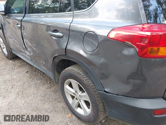 2013 Toyota RAV4 XLE z VIN 2T3WFREVXDW018895, wystawiony jako IAAI lot #42776863 z przebiegiem 249 634 mil mil oraz . Historia ofert i sprzedaży dostępna na DreamBid. Obrazek 18.
