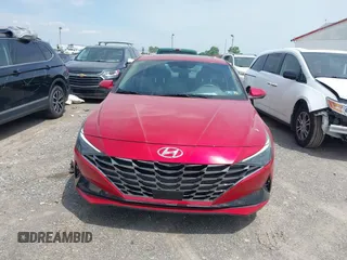 2022 Hyundai Elantra SEL z VIN 5NPLN4AG4NH055529, wystawiony jako IAAI lot #42201635 z przebiegiem 40 151 mil mil oraz . Historia ofert i sprzedaży dostępna na DreamBid. Obrazek 12.