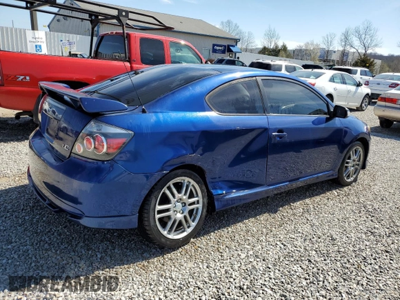 2009 Scion tC z VIN JTKDE167990286174, wystawiony jako Copart lot #49412835 z przebiegiem 91 031 mil mil oraz Nie do naprawy • Non repairable. Historia ofert i sprzedaży dostępna na DreamBid. Obrazek 3.