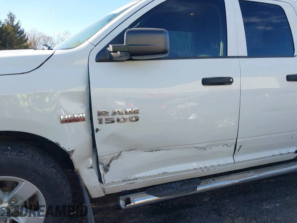 2014 Ram 1500 Tradesman z VIN 1C6RR7FT4ES428843, wystawiony jako IAAI lot #41461484 z przebiegiem 87 987 mil mil oraz . Historia ofert i sprzedaży dostępna na DreamBid. Obrazek 17.