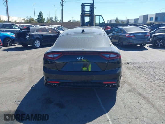 2018 Kia Stinger GT2 with VIN KNAE55LC9J6016753, listed as a IAAI auction lot 41408216 with 117,268 mi miles. Bid and sale history available at carsss.com. Image 16.