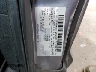 2005 Mazda RX-8 z VIN JM1FE173450141372, wystawiony jako Copart lot #55588025 z przebiegiem 178 213 mil mil oraz Szkody całkowita. Historia ofert i sprzedaży dostępna na DreamBid. Obrazek 12.