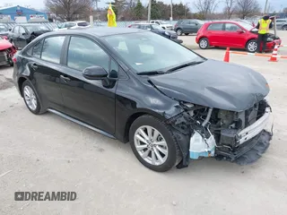2025 Toyota Corolla LE z VIN 5YFB4MDE8SP250640, wystawiony jako IAAI lot #41911425 z przebiegiem 5726 mil mil oraz . Historia ofert i sprzedaży dostępna na DreamBid. Obrazek 1.