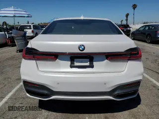 2020 BMW 7 Series 740i z VIN WBA7T2C02LGL17753, wystawiony jako Copart lot #56527115 z przebiegiem 71 606 mil mil oraz Szkoda całkowita • Salvage title. Historia ofert i sprzedaży dostępna na DreamBid. Obrazek 6.