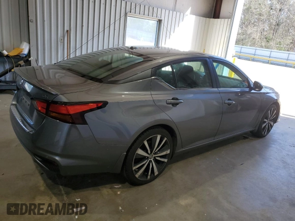 2020 Nissan Altima 2.5 SR with VIN 1N4BL4CV4LC275880, listed as a Copart auction lot 48739355 with 63,196 mi miles and Salvage Title. Bid and sale history available at carsss.com. Image 3.