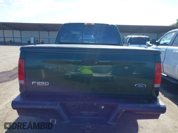 2003 Ford F-250 XL с VIN 1FTNX20L33EC88739, выставлен на аукционе IAAI как лот 42293415 с пробегом 163 159 миль миль и . История ставок и продаж доступна на DreamBid. Изображение 16.