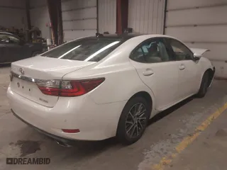 2017 Lexus ES with VIN 58ABK1GG9HU050223, listed as a IAAI auction lot 41574809 with 48,001 mi miles. Bid and sale history available at carsss.com. Image 4.