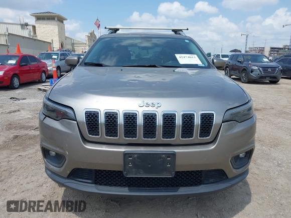 2019 Jeep Cherokee Altitude с VIN 1C4PJMLX3KD105008, выставлен на аукционе IAAI как лот 42474013 с пробегом 82 122 миль миль и . История ставок и продаж доступна на DreamBid. Изображение 12.