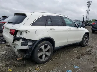 2017 Mercedes-Benz GLC 300 z VIN WDC0G4KB4HF132196, wystawiony jako Copart lot #53142725 z przebiegiem 75 234 mil mil oraz Szkody całkowita. Historia ofert i sprzedaży dostępna na DreamBid. Obrazek 3.