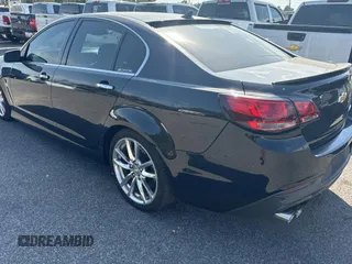 2014 Chevrolet SS z VIN 6G3F15RW9EL926580, wystawiony jako Copart lot #76521434 z przebiegiem 163 658 mil mil oraz Czysty tytuł • Clean title. Historia ofert i sprzedaży dostępna na DreamBid. Obrazek 3.