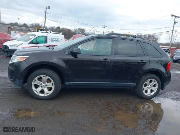2013 Ford Edge SEL with VIN 2FMDK4JC8DBC91035, listed as a IAAI auction lot 41817540 with 232,621 mi miles. Bid and sale history available at carsss.com. Image 14.