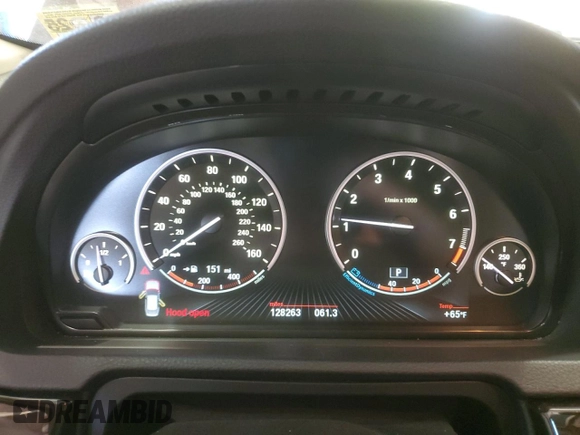 2015 BMW 5 Series 535i Gran Turismo xDrive with VIN WBA5M4C59FD184037, listed as a Copart auction lot 59118945 with 128,263 mi miles and Salvage title. Bid and sale history available at DreamBid. Image 9.