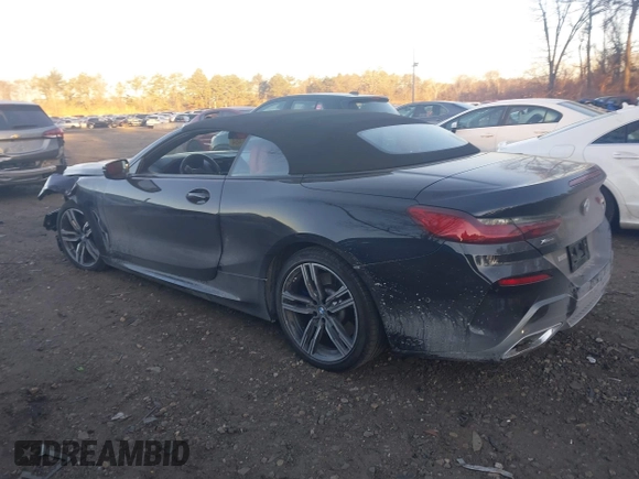 2021 BMW 8 Series 840i with VIN WBADZ4C07MCF60063, listed as a IAAI auction lot 41426354 with 24,221 mi miles. Bid and sale history available at carsss.com. Image 3.