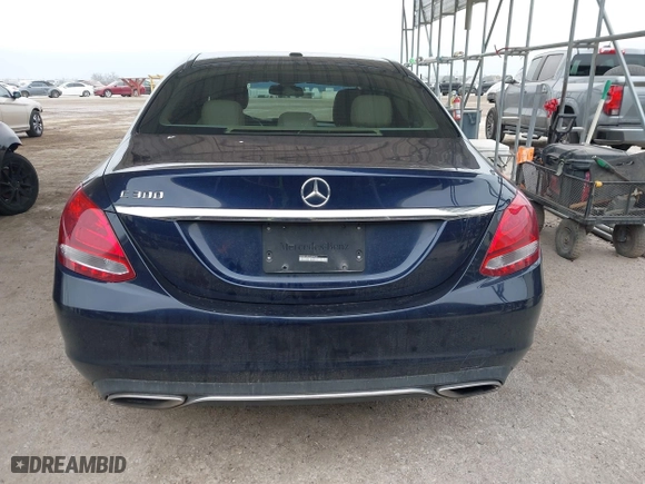 2015 Mercedes-Benz C-Class C 300 with VIN 55SWF4JB3FU094478, listed as a IAAI auction lot 41629676 with 91,603 mi miles. Bid and sale history available at carsss.com. Image 16.