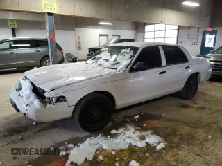 2011 Ford Police Interceptor z VIN 2FABP7BV3BX110637, wystawiony jako Copart lot #57973375 z przebiegiem 178 796 mil mil oraz Nie do naprawy • Non repairable. Historia ofert i sprzedaży dostępna na DreamBid. Obrazek 1.