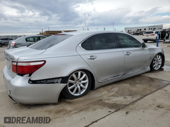 2008 Lexus LS 460 L with VIN JTHGL46F185024541, listed as a Copart auction lot 88857865 with 132,880 mi miles and Clean title. Bid and sale history available at DreamBid. Image 3.
