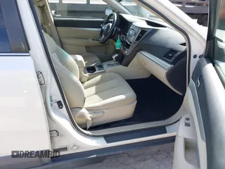 2010 Subaru Outback z VIN 4S4BRCFC2A3316738, wystawiony jako IAAI lot #41693602 z przebiegiem 241 075 mil mil oraz . Historia ofert i sprzedaży dostępna na DreamBid. Obrazek 5.