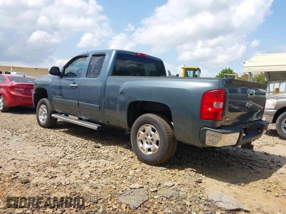 2007 Chevrolet Silverado 1500 LT w/2LT with VIN 2GCEC19J771643877, listed as a IAAI auction lot 41952197 with 160,375 mi miles. Bid and sale history available at carsss.com. Image 3.