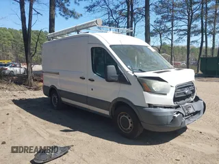 2016 Ford Transit Cargo with VIN 1FTYE1CM1GKA17395, listed as a IAAI auction lot 41892013 with 188,016 mi miles. Bid and sale history available at carsss.com. Image 1.