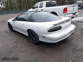 2002 Chevrolet Camaro Z28 with VIN 2G1FP22G222151301, listed as a IAAI auction lot 41795113 with 164,931 mi miles. Bid and sale history available at carsss.com. Image 3.