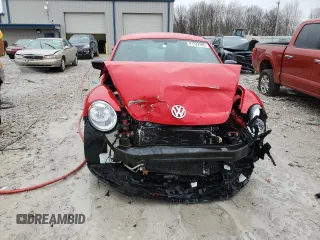 2015 Volkswagen Beetle Fleet Edition with VIN 3VWF17AT6FM603112, listed as a Copart auction lot 47322905 with 95,912 mi miles and Clean title. Bid and sale history available at DreamBid. Image 5.