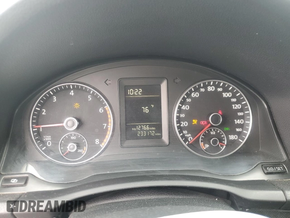 2010 Volkswagen Jetta Wolfsburg Edition with VIN 3VWRJ7AJ0AM154031, listed as a Copart auction lot 54176835 with 233,172 mi miles and Clean title. Bid and sale history available at DreamBid. Image 9.