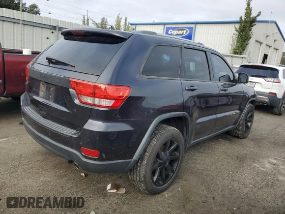 2012 Jeep Grand Cherokee Laredo with VIN 1C4RJFAT8CC284979, listed as a Copart auction lot 86484744 with 131,526 mi miles and Clean Title. Bid and sale history available at carsss.com. Image 3.