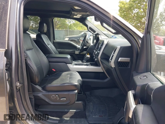 2016 Ford F-150 XLT with VIN 1FTEW1EG6GFD60350, listed as a IAAI auction lot 41843912 with 137,308 mi miles. Bid and sale history available at carsss.com. Image 5.