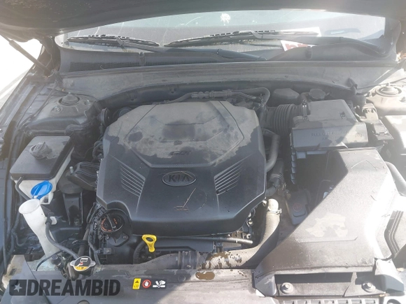 2017 Kia Cadenza Premium with VIN KNALC4J10H5061444, listed as a IAAI auction lot 41742307 with 97,266 mi miles. Bid and sale history available at carsss.com. Image 10.