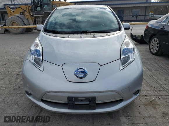 2016 Nissan LEAF S with VIN 1N4BZ0CP2GC314125, listed as a Copart auction lot 81280444 with 47,575 mi miles and Salvage Title. Bid and sale history available at carsss.com. Image 5.