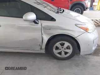2015 Toyota Prius Four z VIN JTDKN3DU8F0427475, wystawiony jako IAAI lot #42338538 z przebiegiem 295 283 mil mil oraz . Historia ofert i sprzedaży dostępna na DreamBid. Obrazek 6.