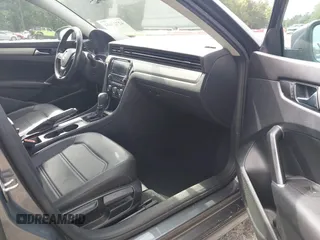 2020 Volkswagen Passat SE with VIN 1VWSA7A37LC022116, listed as a IAAI auction lot 42727604 with 97,271 mi miles and . Bid and sale history available at DreamBid. Image 5.