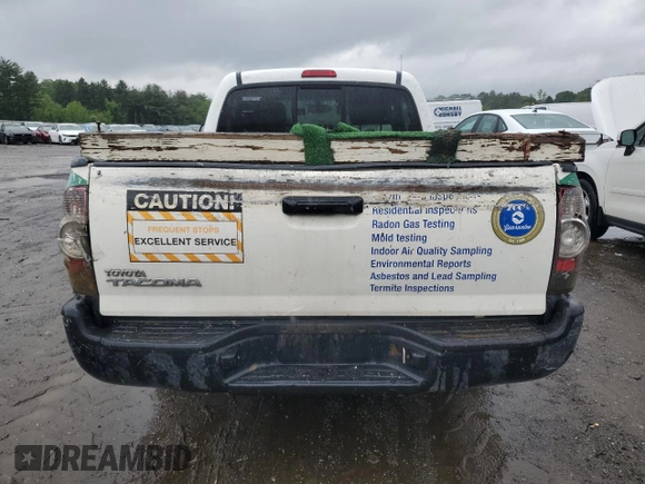 2010 Toyota Tacoma z VIN 5TENX4CN0AZ702336, wystawiony jako Copart lot #56932885 z przebiegiem 382 000 mil mil oraz Czysty tytuł • Clean title. Historia ofert i sprzedaży dostępna na DreamBid. Obrazek 6.