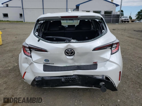 2021 Toyota Corolla Hatchback SE with VIN JTND4MBE7M3128807, listed as a Copart auction lot 58332054 with 42,007 mi miles and Salvage Title. Bid and sale history available at carsss.com. Image 6.