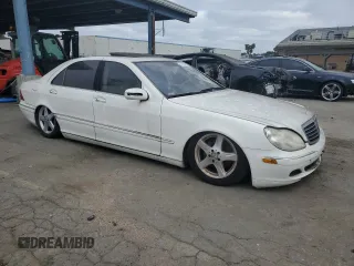2005 Mercedes-Benz S-Class 5.0L with VIN WDBNG75J45A440752, listed as a Copart auction lot 43256945 with 9,068 mi miles and Clean Title. Bid and sale history available at carsss.com. Image 4.