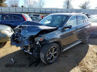 2019 BMW X1 xDrive28i with VIN WBXHT3C55K3H36118, listed as a Copart auction lot 38463093 with 30,487 mi miles. Bid and sale history available at carsss.com. Image 1.
