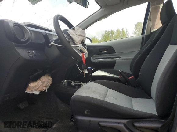 2014 Toyota Prius One with VIN JTDKDTB37E1085331, listed as a Copart auction lot 53978465 with 134,655 mi miles and Salvage Title. Bid and sale history available at DreamBid. Image 7.
