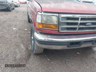 1997 Ford F-250 with VIN 1FTHF26H5VEB81858, listed as a IAAI auction lot 40865874 with 97,807 mi miles. Bid and sale history available at carsss.com. Image 13.