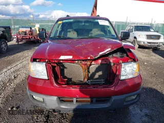 2006 Ford Expedition Special Service z VIN 1FMPU165X6LA12820, wystawiony jako IAAI lot #41678357 z przebiegiem 217 414 mil mil oraz . Historia ofert i sprzedaży dostępna na DreamBid. Obrazek 6.