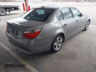 2006 BMW 5 Series 525i with VIN WBANE53596B992242, listed as a IAAI auction lot 41439708 with 176,575 mi miles and . Bid and sale history available at carsss.com. Image 4.