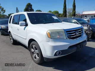2013 Honda Pilot EX-L with VIN 5FNYF3H59DB023268, listed as a IAAI auction lot 41820375 with 157,097 mi miles. Bid and sale history available at carsss.com. Image 1.