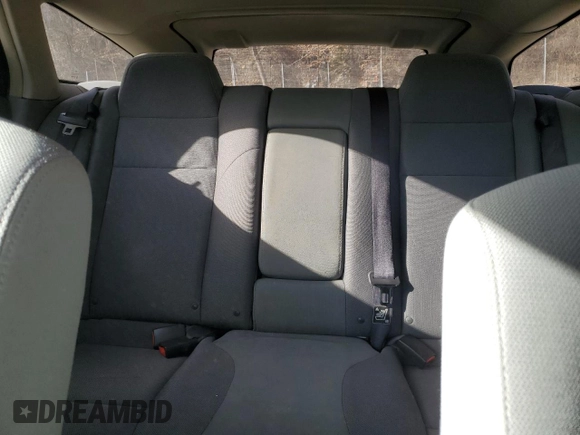 2005 Dodge Magnum SXT z VIN 2D4GZ48VX5H644848, wystawiony jako Copart lot #87614515 z przebiegiem 146 577 mil mil oraz Nie do naprawy • Non repairable. Historia ofert i sprzedaży dostępna na DreamBid. Obrazek 10.