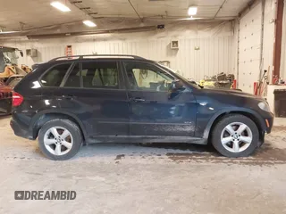 2008 BMW X5 3.0si z VIN 5UXFE43528L000990, wystawiony jako IAAI lot #41904741 z przebiegiem Nie podano mil oraz . Historia ofert i sprzedaży dostępna na DreamBid. Obrazek 13.