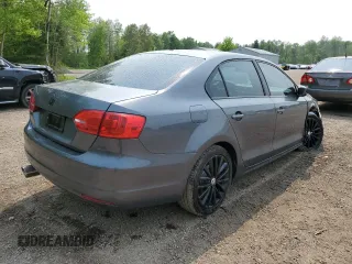 2013 Volkswagen Jetta S z VIN 3VW2K7AJXDM405009, wystawiony jako Copart lot #58663835 z przebiegiem 183 369 mil mil oraz Czysty tytuł • Clean title. Historia ofert i sprzedaży dostępna na DreamBid. Obrazek 3.