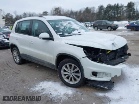 2018 Volkswagen Tiguan with VIN WVGBV7AX0JK000306, listed as a IAAI auction lot 41540745 with 47,322 mi miles and . Bid and sale history available at DreamBid. Image 3.